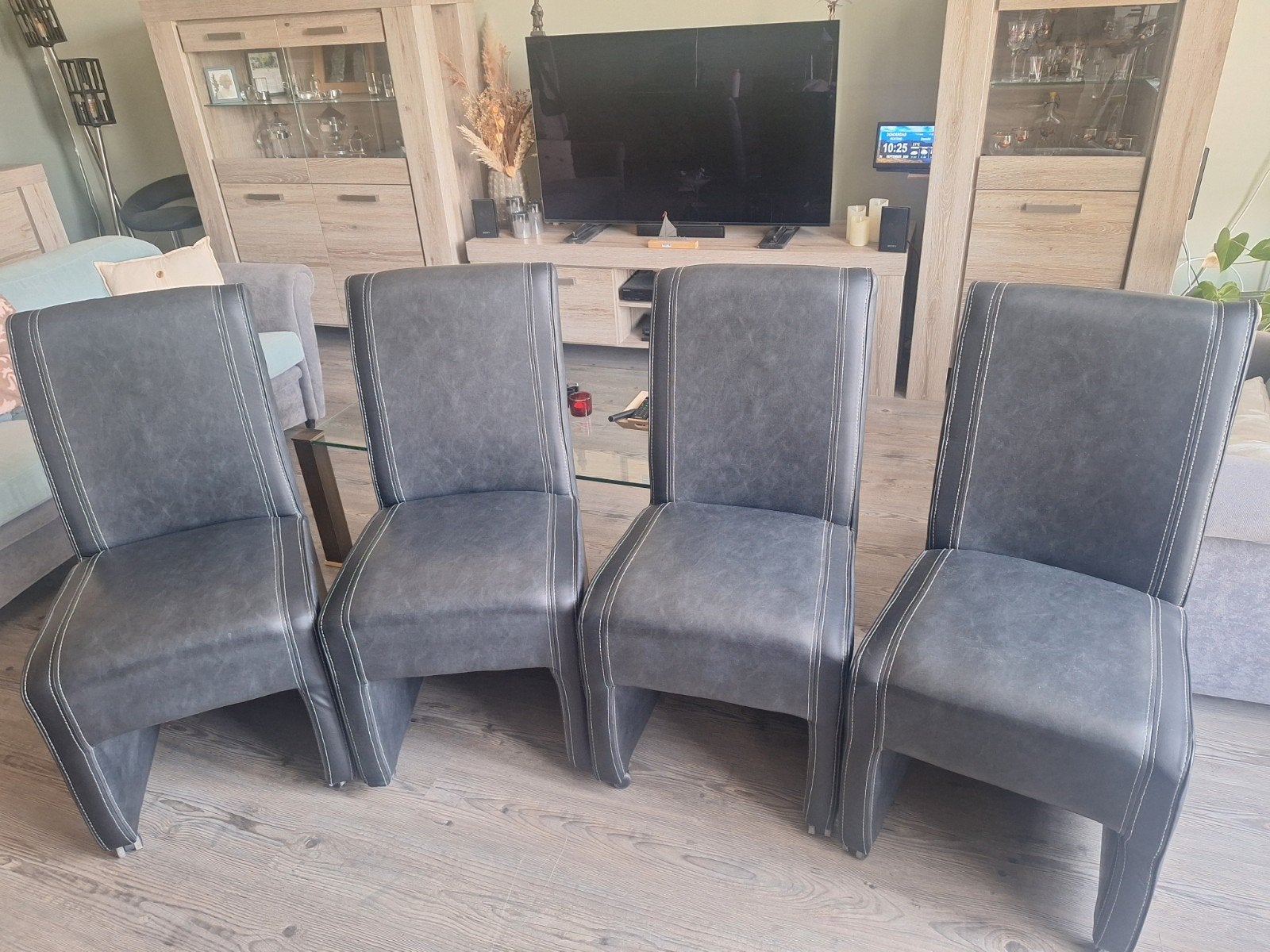 4 Eettafel stoelen zwart., Ophalen, Gebruikt, Zwart, Leer