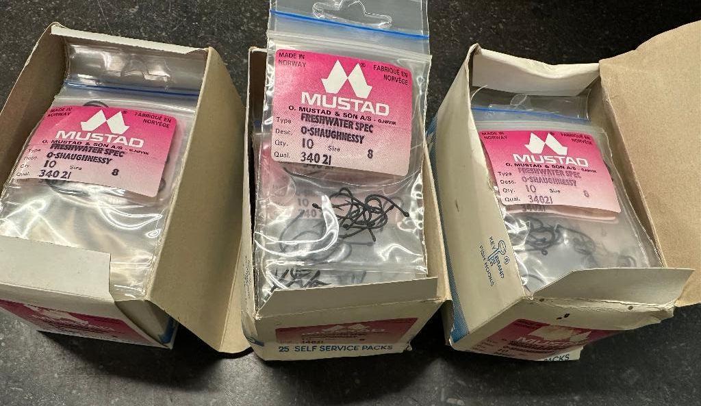 Partij Mustad O'Shaughnessy Freshwater vishaken– 75 zakjes!, Watersport en Boten, Haak, Nieuw, Mustad, Ophalen of Verzenden