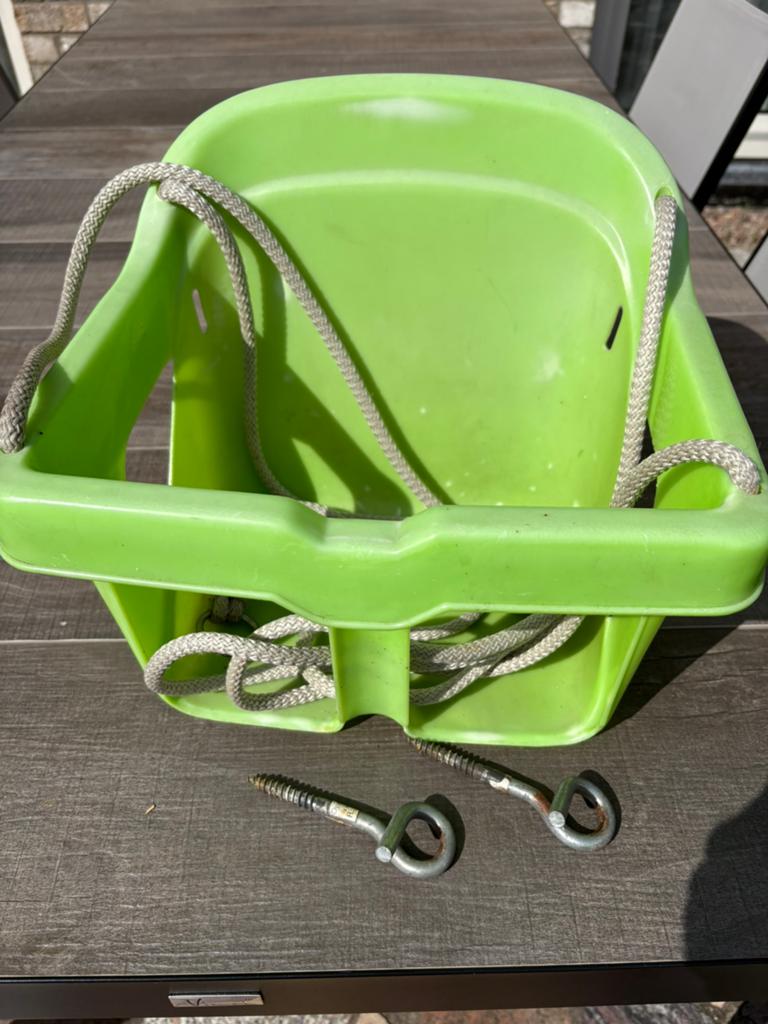 Schommel voor kleintjes met ophanghaken, Ophalen, Gebruikt