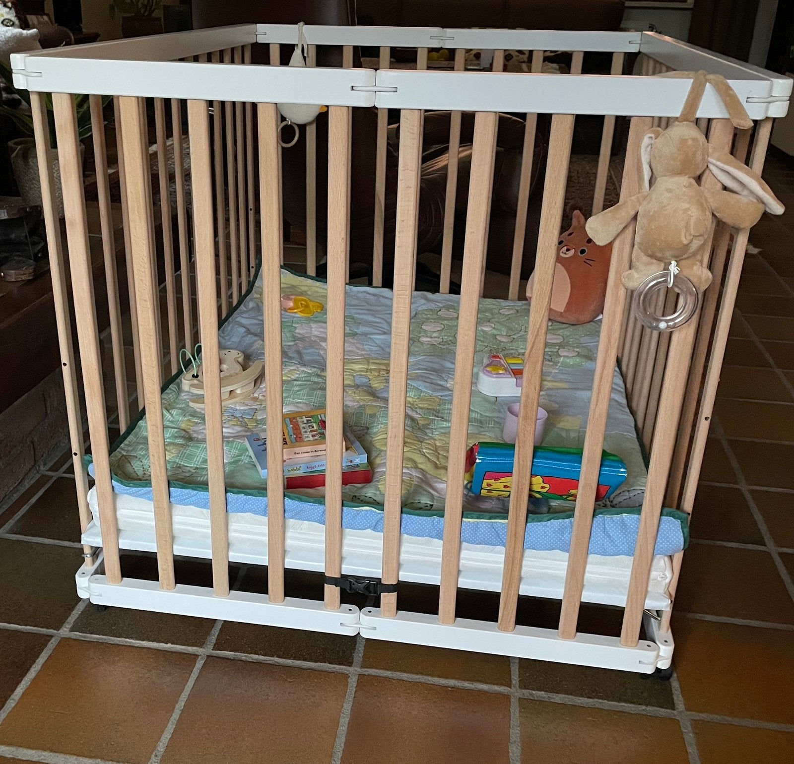 Geuther Leon Baby box met Best Sleep Grapol Box Matras, Ophalen, Zo goed als nieuw, Rechthoekig, In hoogte verstelbaar