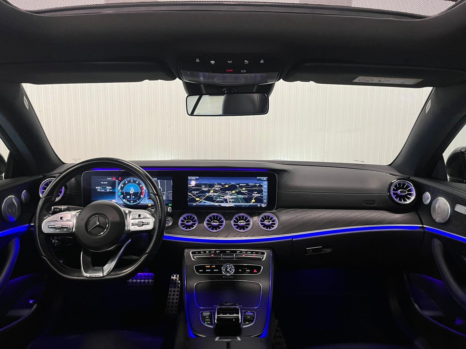 Mercedes-Benz E-klasse Coupé 300 Premium Plus | PANO | HUD, Dealer onderhouden, Achterwielaandrijving, Euro 6, 4 cilinders