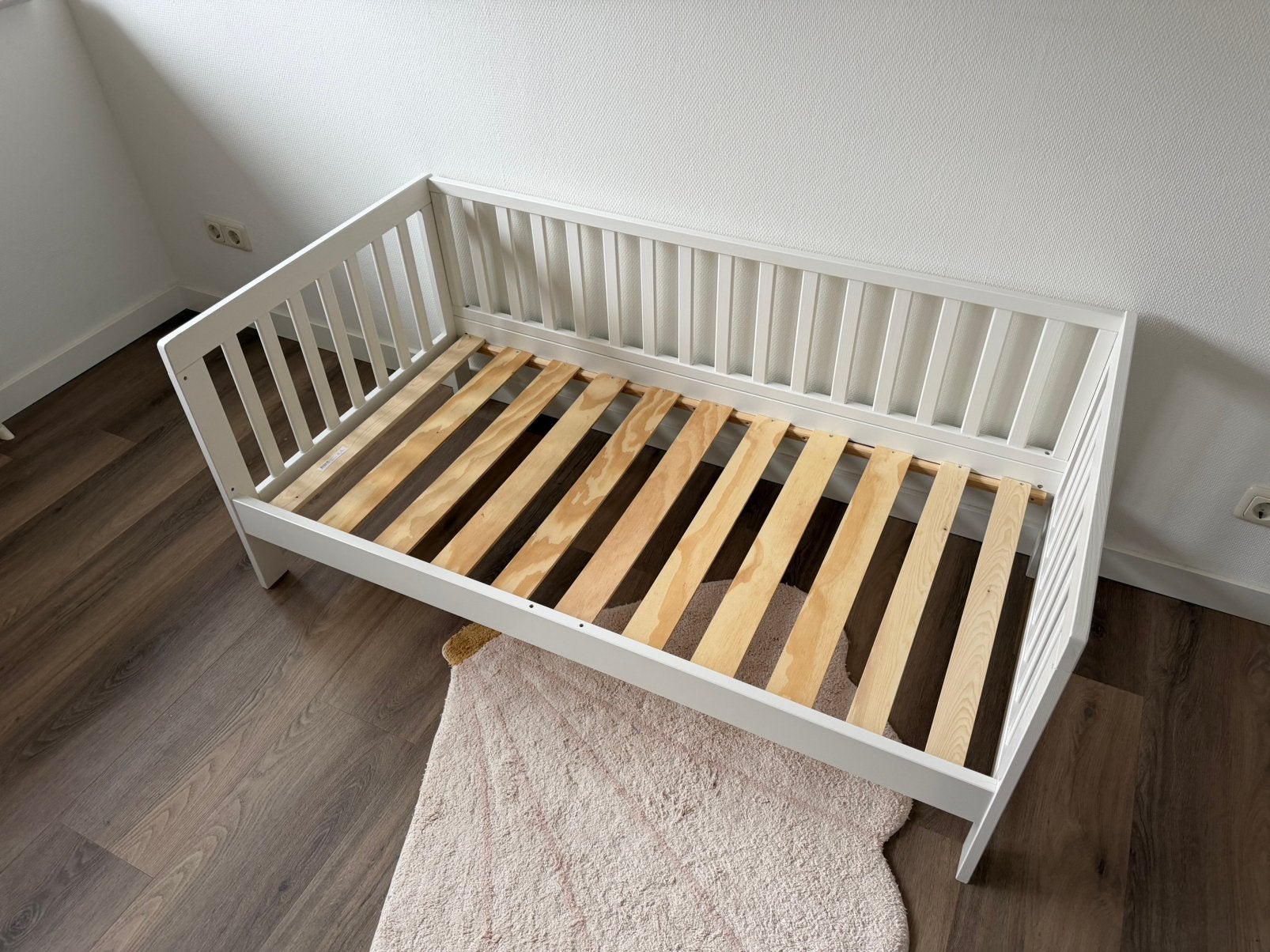 Peuterbed compleet met matras, dekbed en beddengoed, Kinderen en Baby's, Ophalen, Gebruikt, 70 tot 85 cm, 140 tot 160 cm