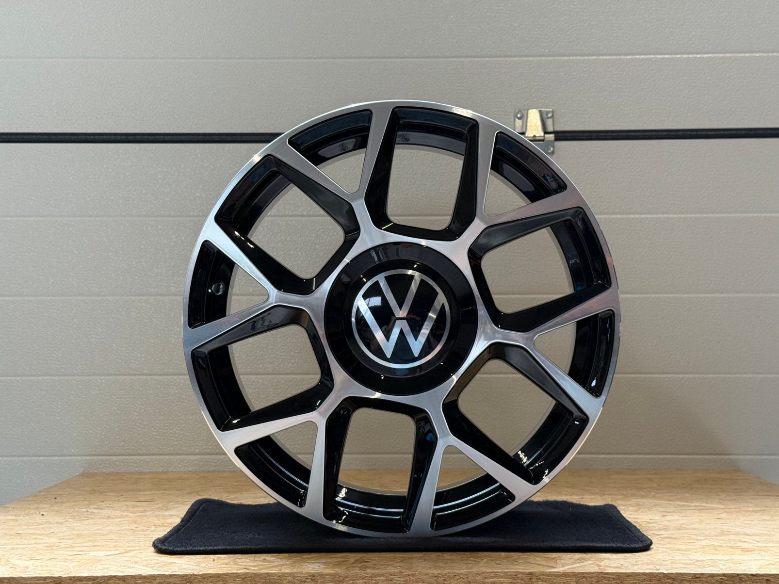 Nieuw Setje 16” Volkswagen Up! GTI Velgen, Velg(en), 16 inch, Nieuw, Ophalen of Verzenden