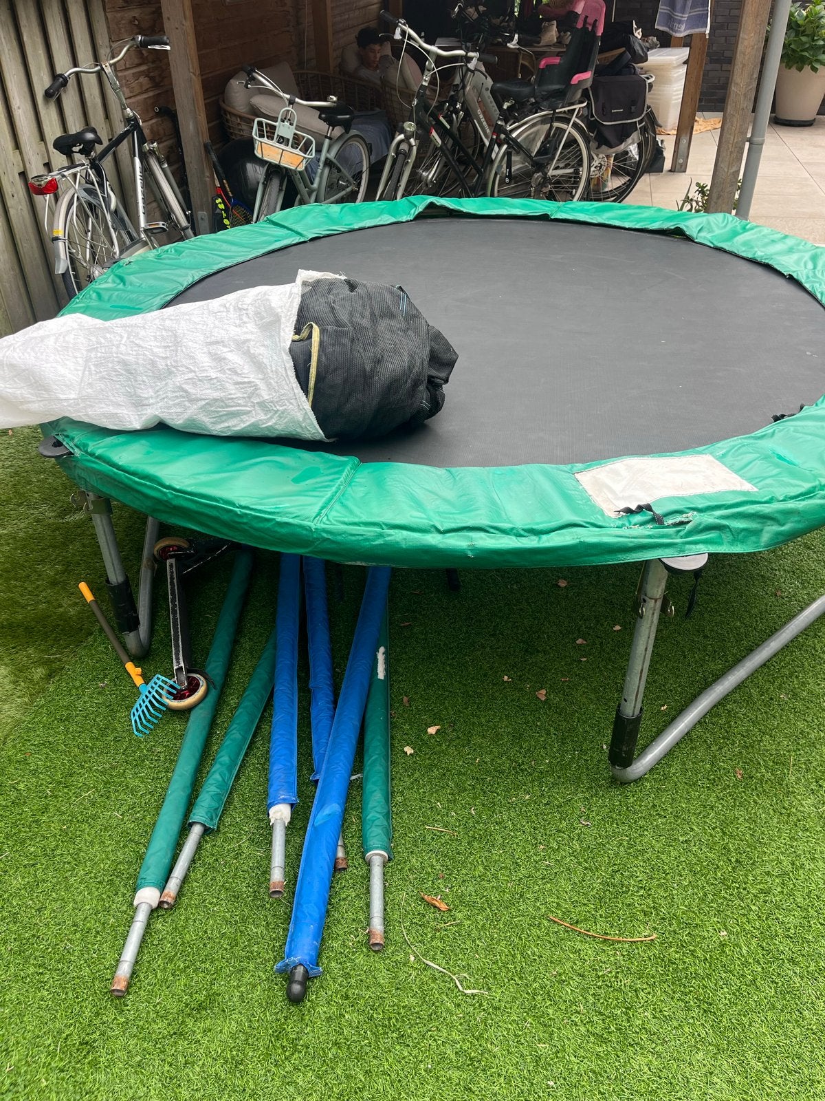 Grote trampoline met veiligheidsnet, Kinderen en Baby's, Speelgoed | Buiten | Trampolines, Ophalen of Verzenden, Gebruikt