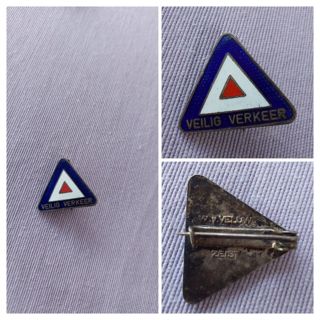 Nostalgisch speldje/ broche Veilig Verkeer (zie foto's), Ophalen of Verzenden, Gebruikt, Overige onderwerpen