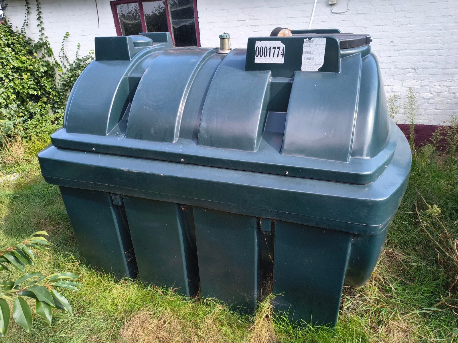 Atlas 2500 BHA Olietank - 2500 Liter Opslagtank, Ophalen