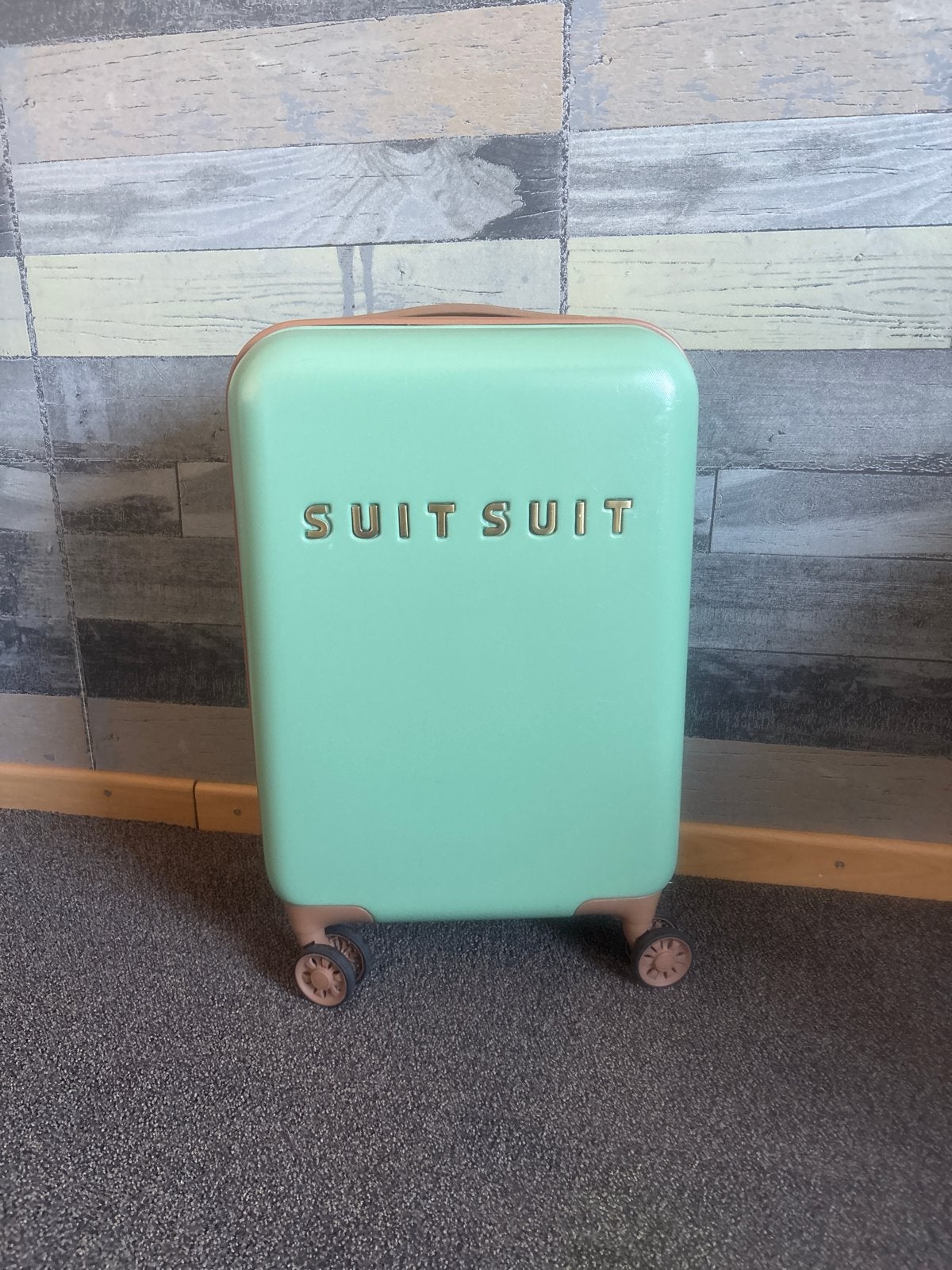 SUITSUIT handbagage koffer basil green met wieltjes, Gebruikt, 50 tot 60 cm, Hard kunststof, Slot