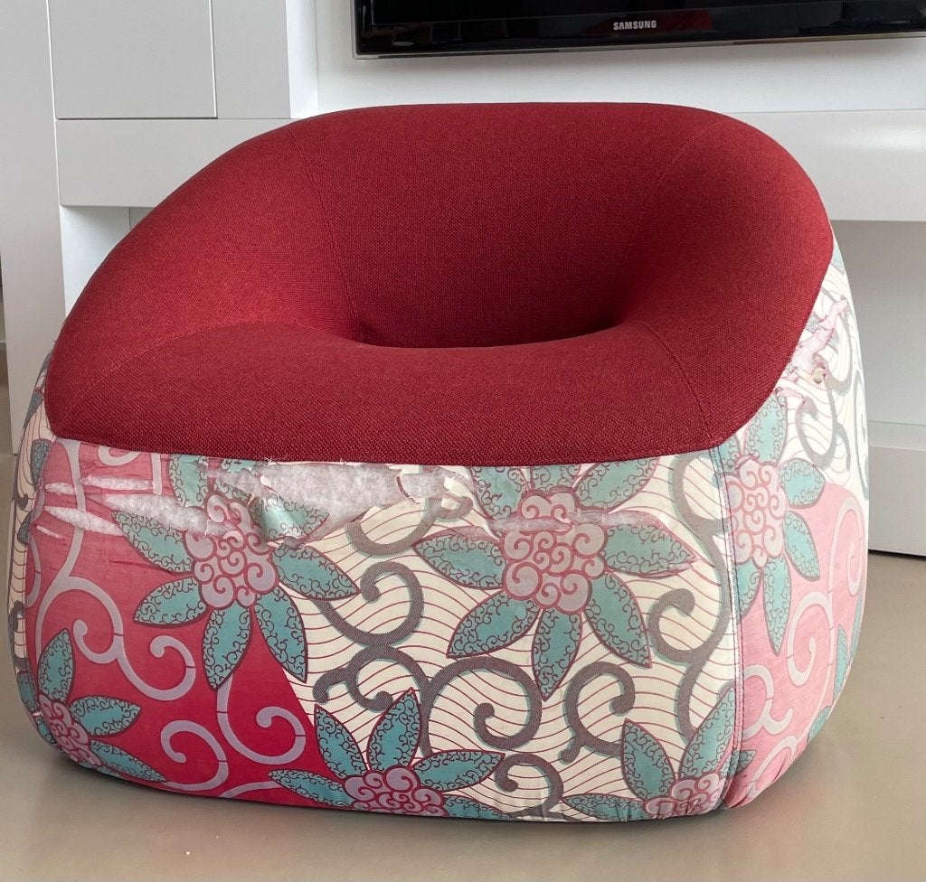 Fauteuil plus poef van Artifort met bloemenprint, Huis en Inrichting, Ophalen, Gebruikt, Stof, 75 tot 100 cm