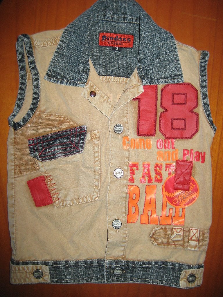 Vest, 92/98, Bindass Casual, blauw/beige/rood, Ophalen of Verzenden, Zo goed als nieuw, Jongen, Trui of Vest