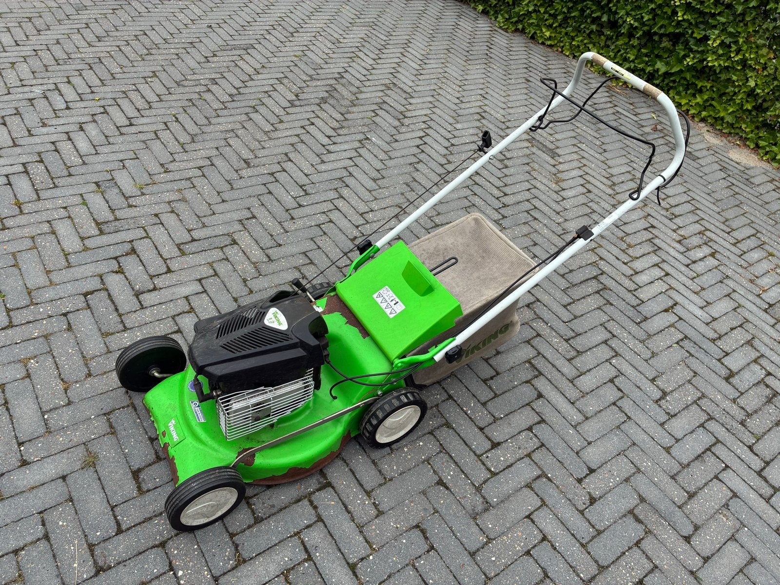 Viking MB 248T Benzine Grasmaaier - Opknapper, Ophalen, Cirkelmaaier, Gebruikt, 40 t/m 49 cm