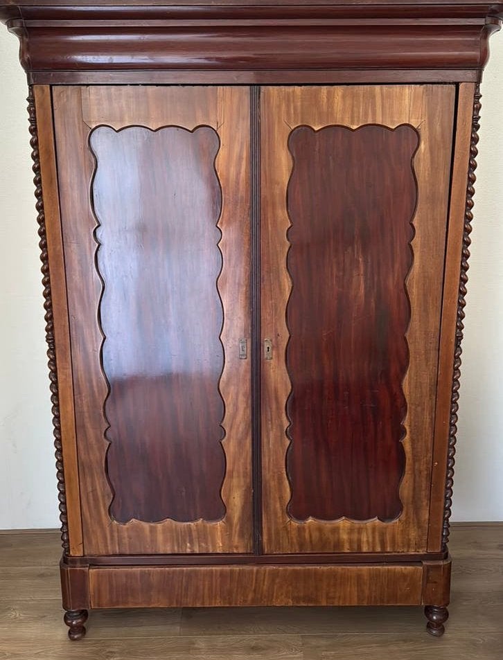 Antiek biedermeier linnenkast meidenkast mahonie, Ophalen