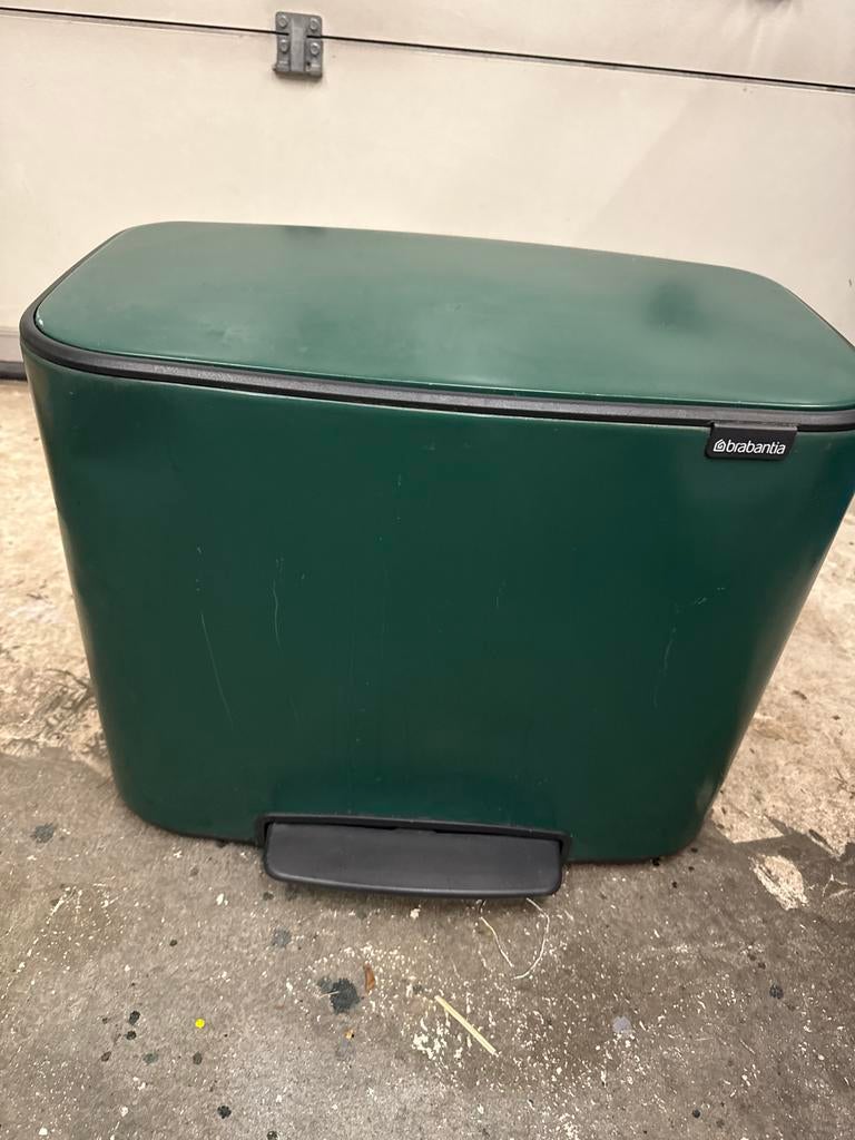 Gratis Brabantia prullenbak donkergroen met pedaal, Ophalen, Gebruikt, Met pedaal, 50 tot 75 cm