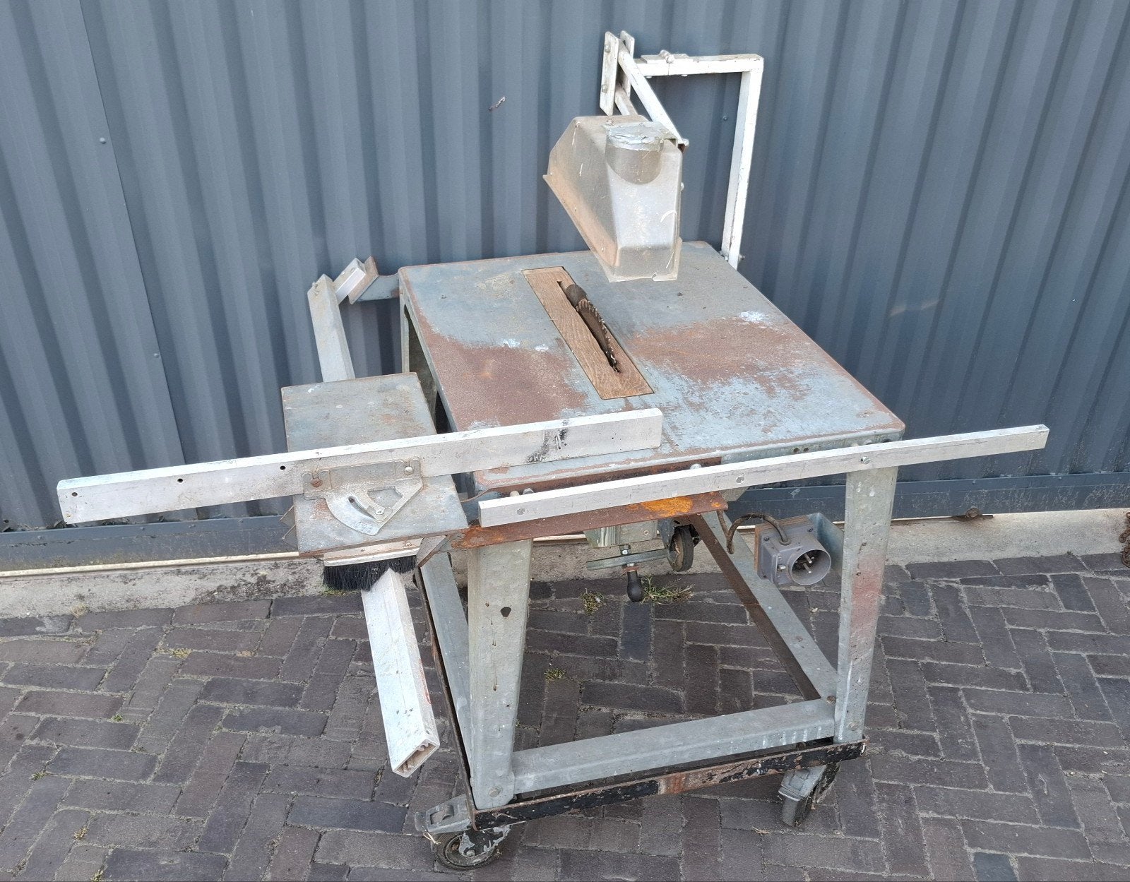zaagtafel, Ophalen, Gebruikt, Cirkelzaag, 30 tot 70 mm
