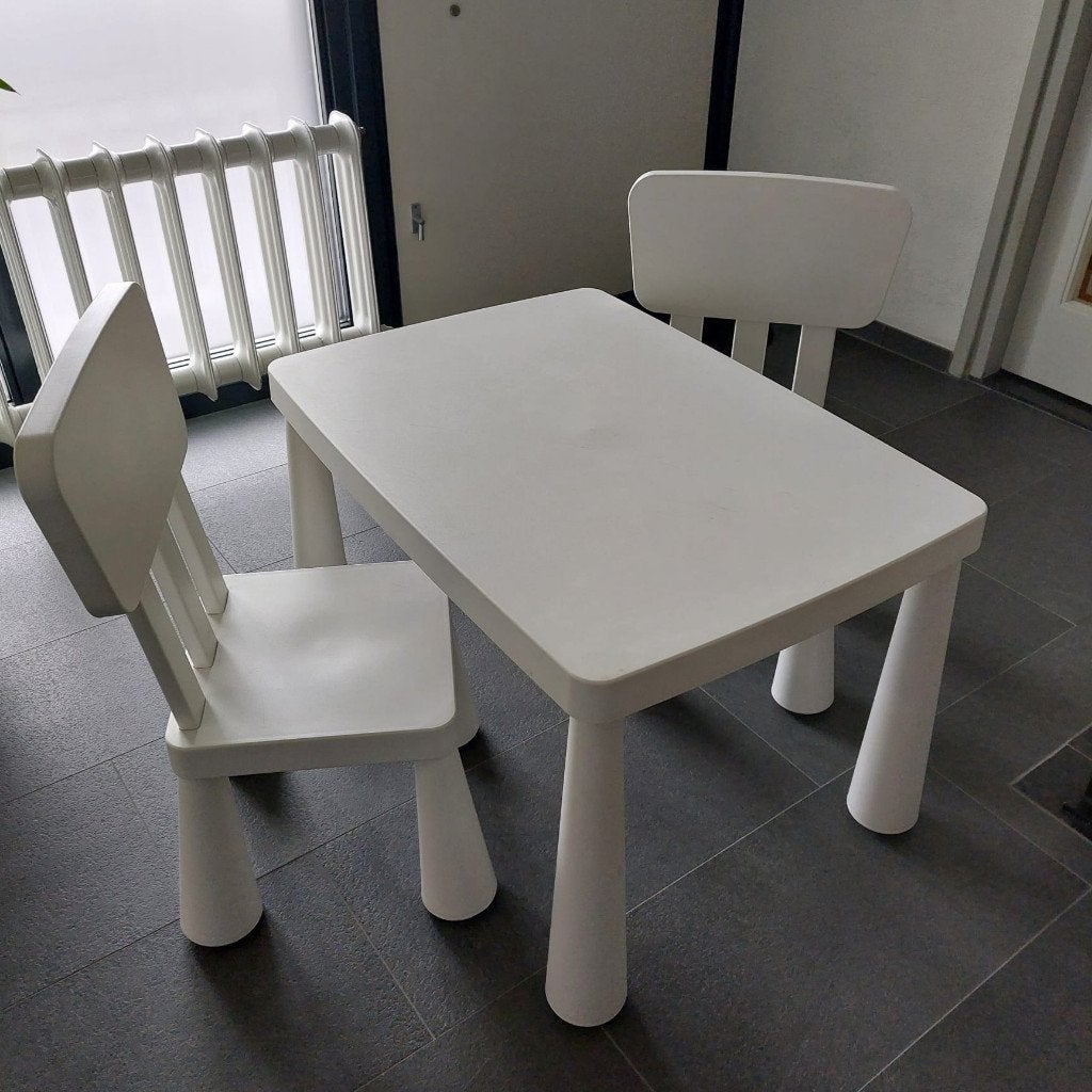 kindertafel met stoelen, Ophalen, Gebruikt, Tafel(s) en Stoel(en)