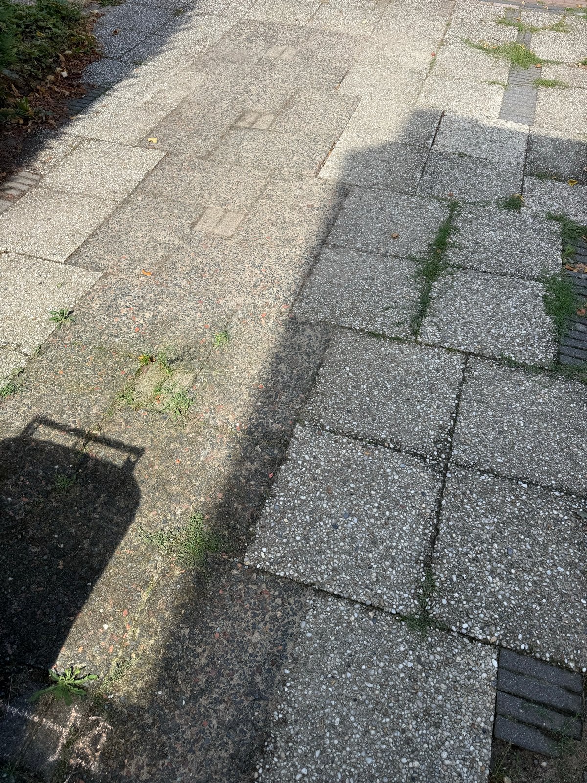 Gratis tegels op oprit, Tuin en Terras, Tegels en Klinkers, Ophalen, Gebruikt, Beton, Terrastegels