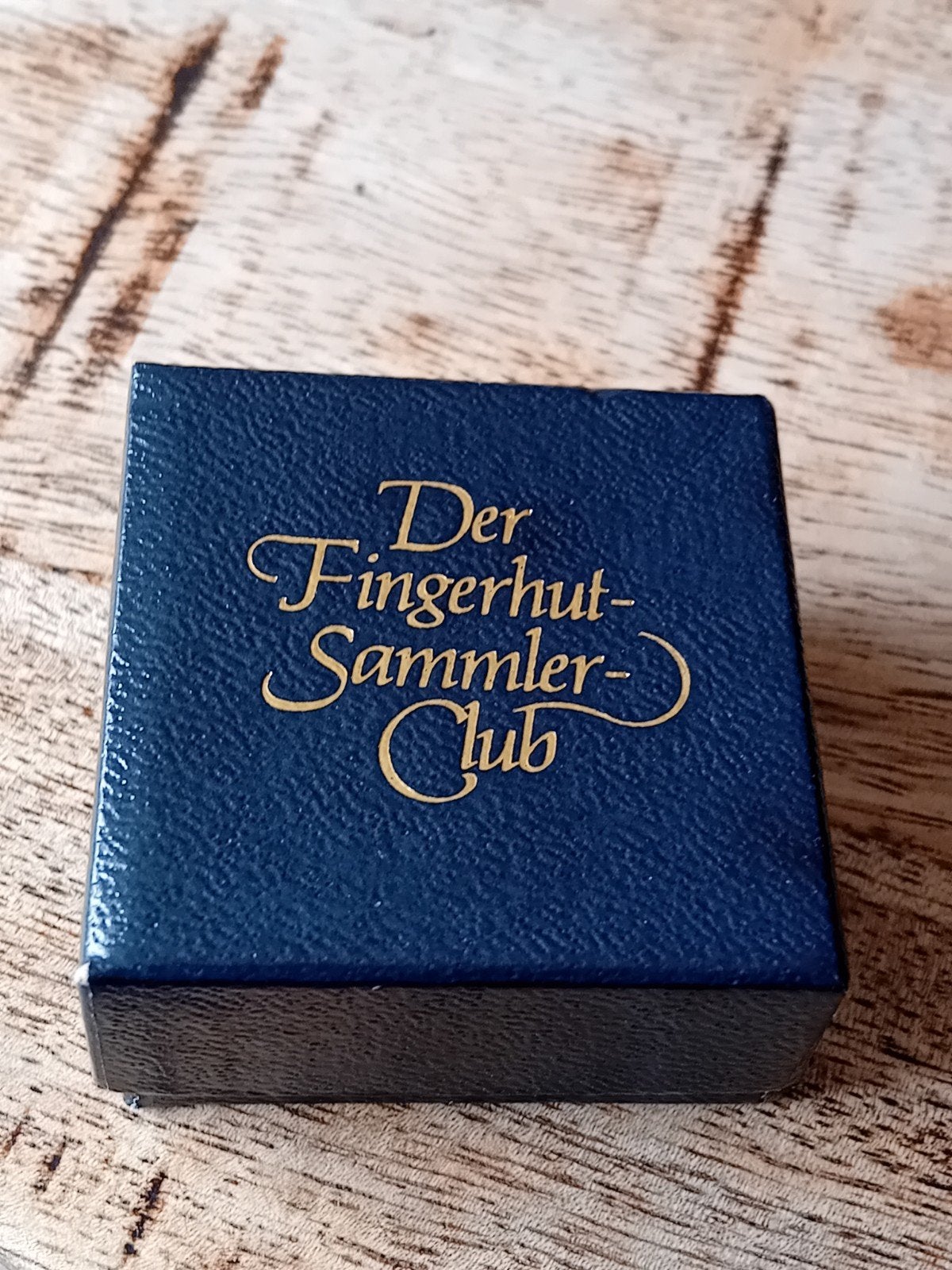 vingerhoedjes verzamelen kerstserie fingerhut sammlerclub, Ophalen of Verzenden, Zo goed als nieuw