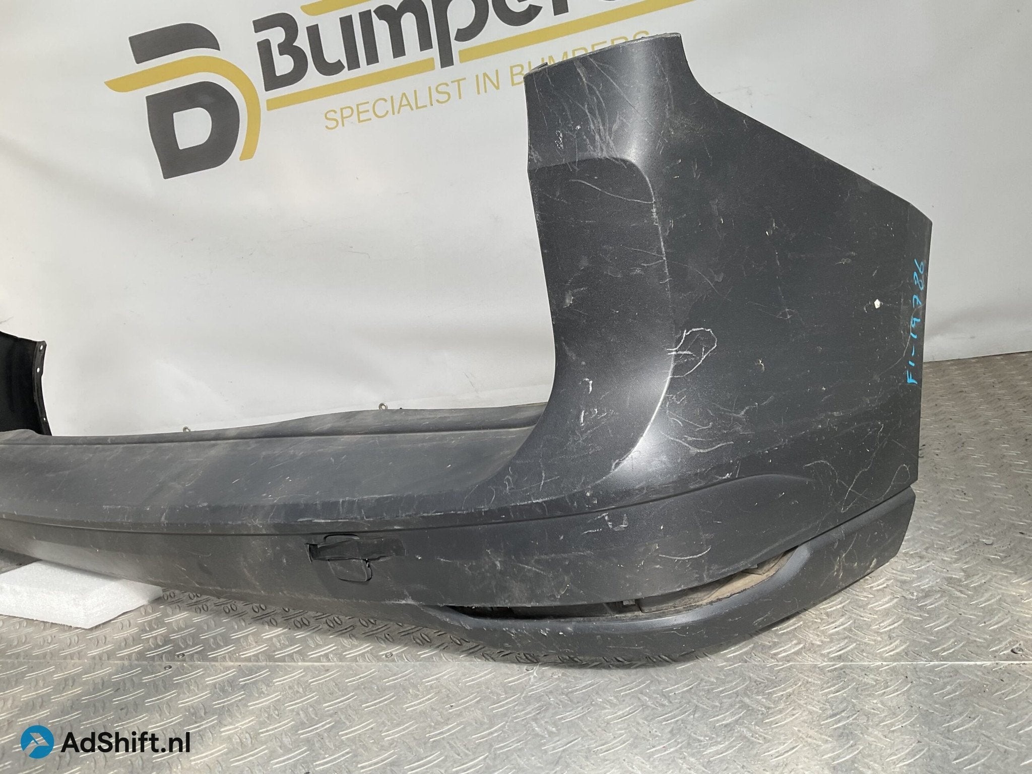 Bumper Volkswagen VW Caddy 5 V 2K7 Cargo 2K7807421B Achterbu, Bumper