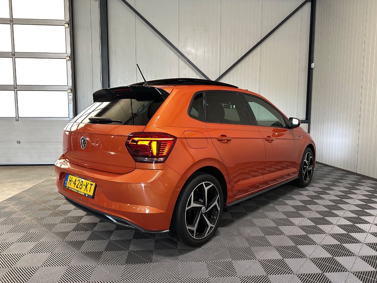 Volkswagen Polo 1.0 TSI | Highline R-Line 5-Drs | Pano | Nav, Voorwielaandrijving, Gebruikt, Euro 6, 1055 kg