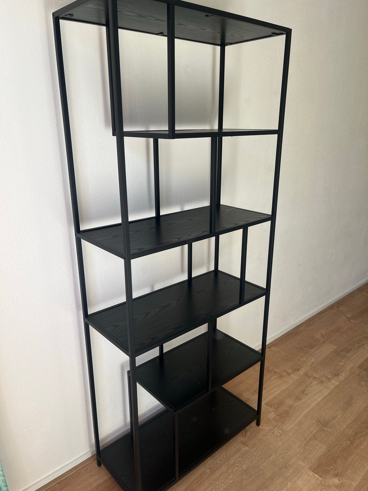 Zwart metalen en houten open boekenkast met 6 vakken, Huis en Inrichting, Kasten | Boekenkasten, Ophalen, Met plank(en), 200 cm of meer