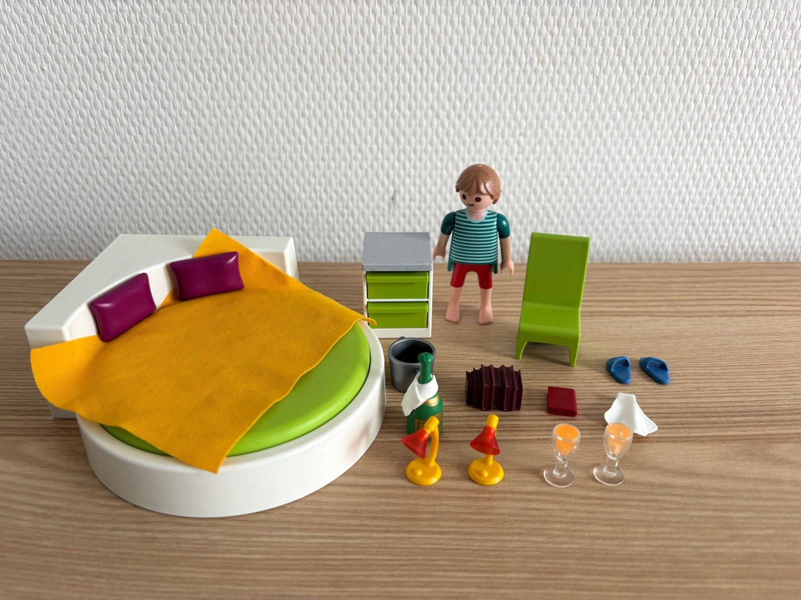 Playmobil slaapkamer set met figuur en accessoires, Gebruikt, Complete set, Overige typen, Ophalen of Verzenden