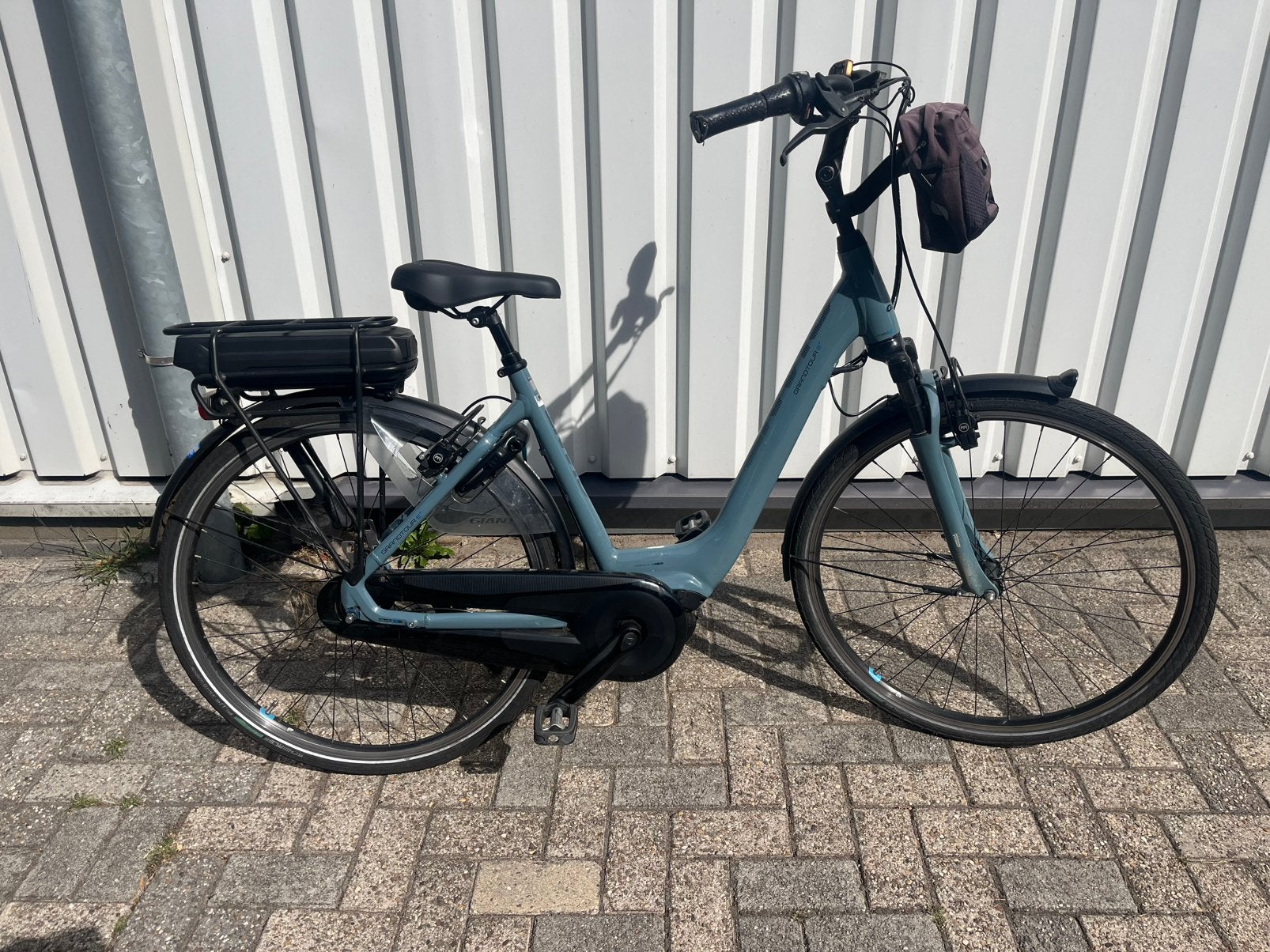 Elektrische Giant Grandtour e+, Ophalen, Giant, Zo goed als nieuw, 51 tot 55 cm