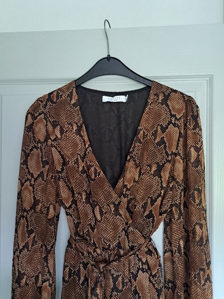 Stijlvolle Costes midijurk met trendy slangenprint, maat M., Maat 38/40 (M), Bruin, Ophalen of Verzenden, Zo goed als nieuw