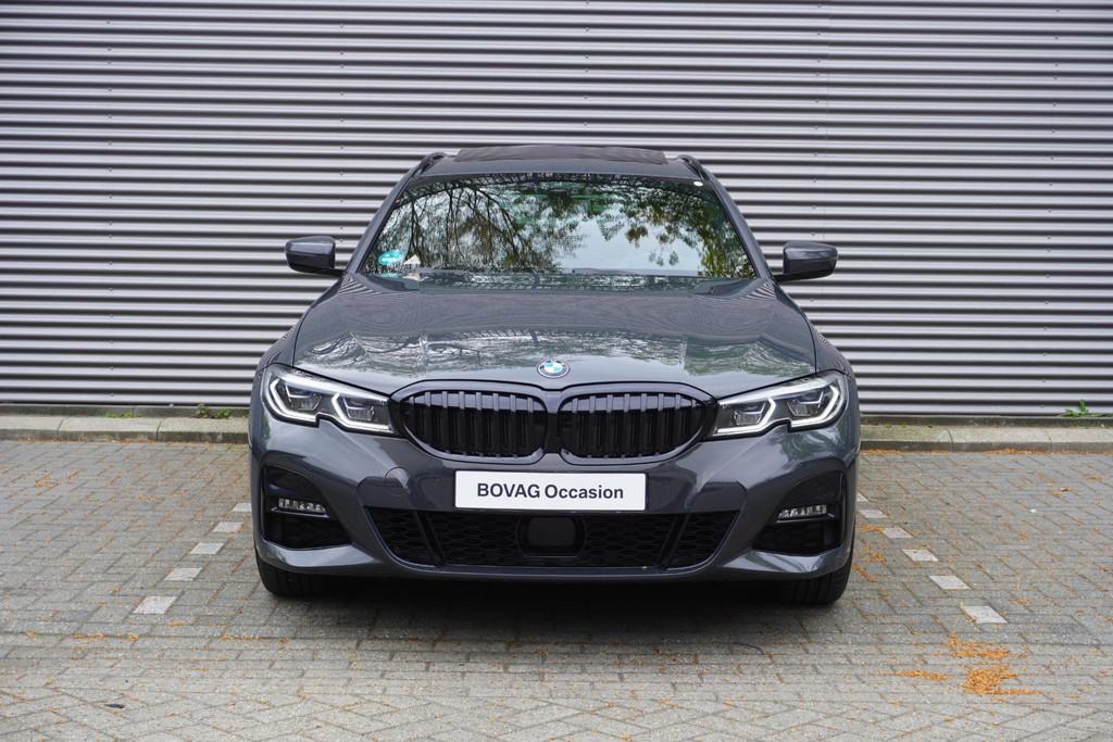 BMW 3 Serie Touring 330e xDrive 19 inch LM M Dubbelspaak | T, Stof, Gebruikt, 120 €/maand, Plug-in hybride