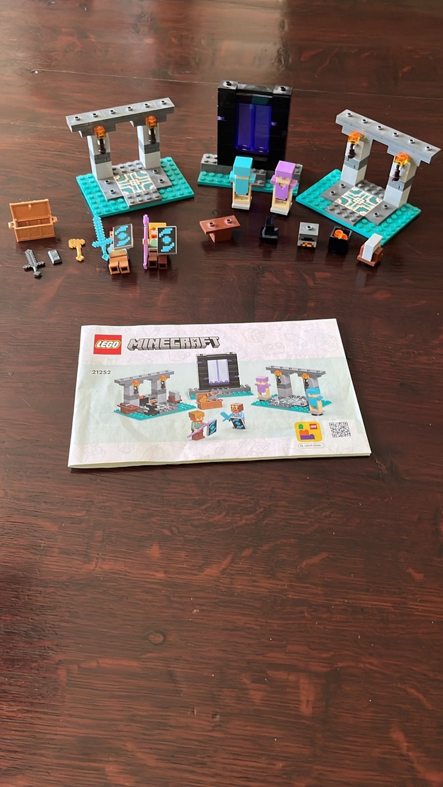 LEGO Minecraft 21252 Het Nether Portaal Ambush, Ophalen of Verzenden, Zo goed als nieuw, Overige merken