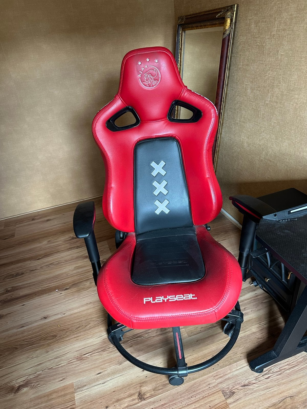 Playseat Gaming Bureaustoel - Rood/Zwart met XXX logo, Gebruikt, Ophalen of Verzenden, Gaming bureaustoel, Bureaustoel