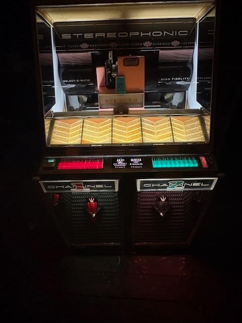 Jukebox Seeburg 220, Verzamelen, Automaten | Jukeboxen, Ophalen, Zo goed als nieuw, 1950 tot 1960, Seeburg