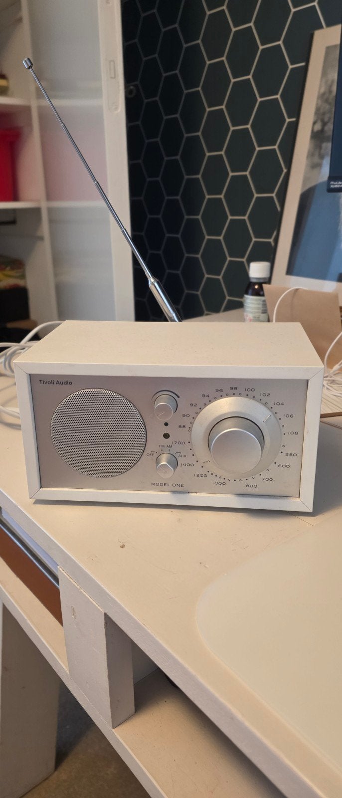 Tivoli Audio Model One Radio - Wit, Ophalen of Verzenden