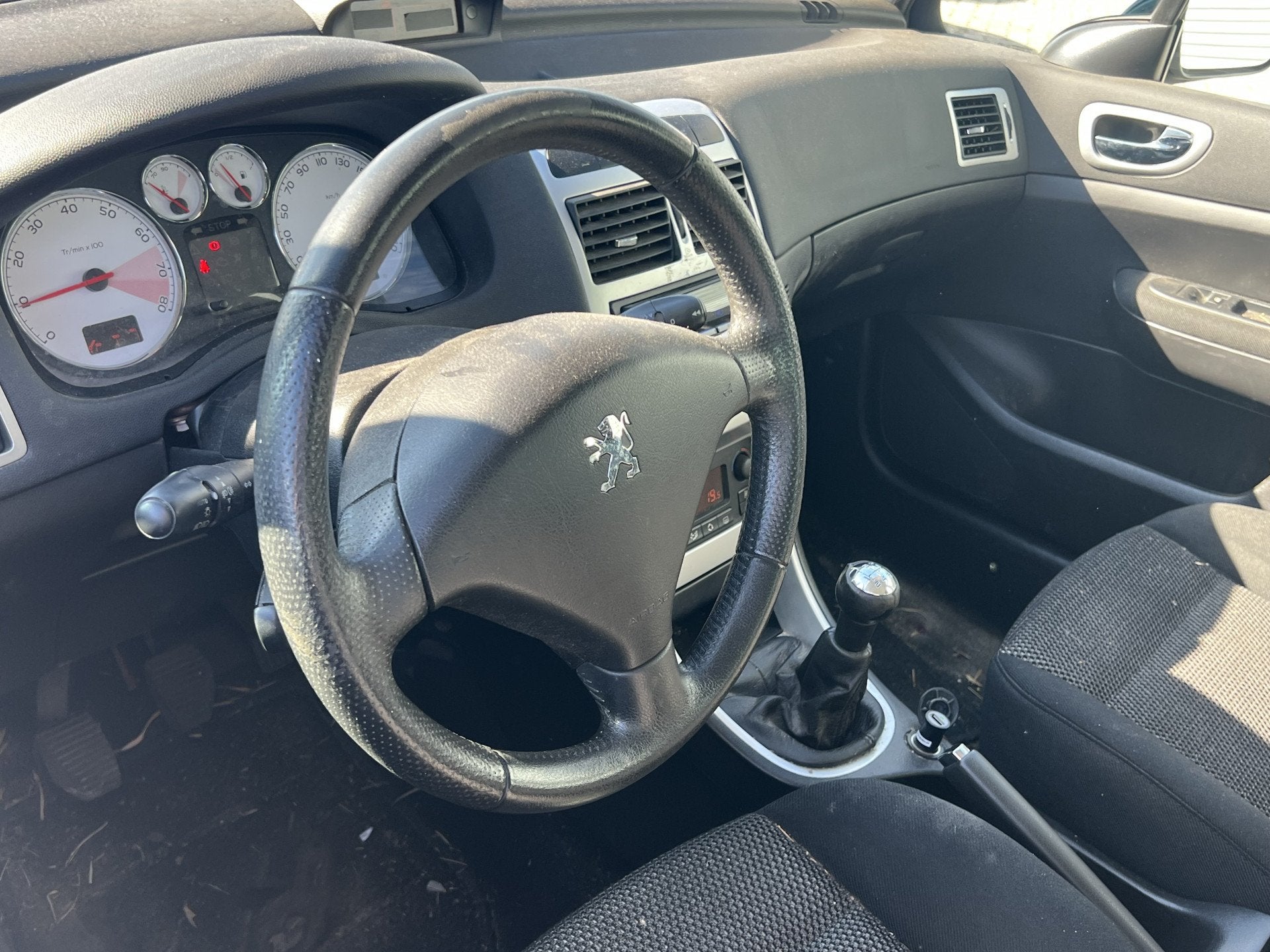 Peugeot 307 SW 2.0-16V Premium | Inruilkoopje | Zo Mee, Gebruikt, Zwart, 4 cilinders, Blauw