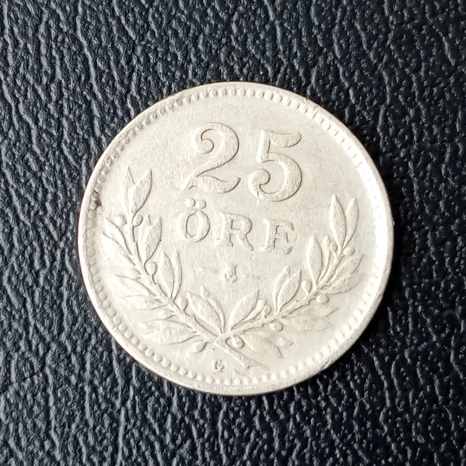 Zweedse 25 Öre Munt 1937 - Zilveren Koningsmunt, Ophalen of Verzenden, Losse munt, Zilver