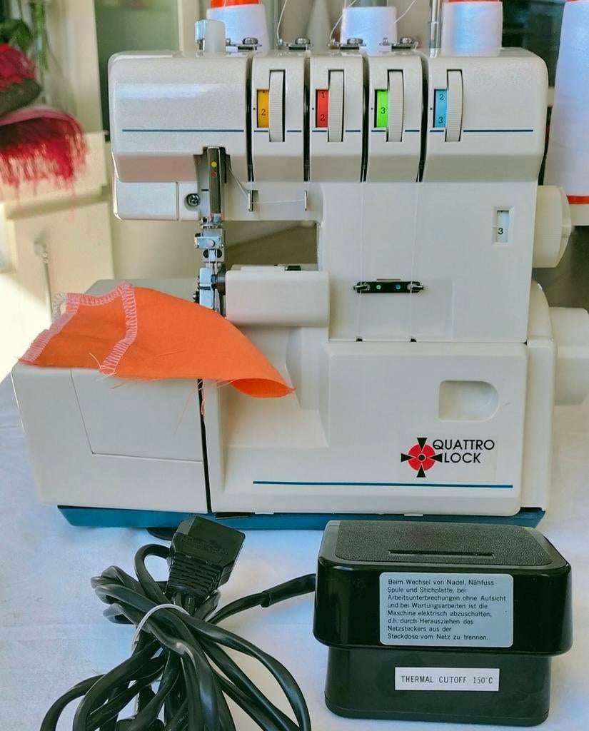 Lockmachine - Zo goed als nieuw, Hobby en Vrije tijd, Naaimachines en Toebehoren, Ophalen of Verzenden