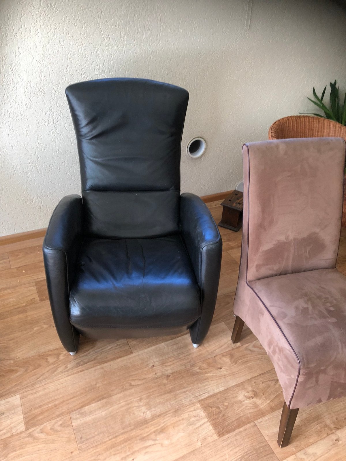 2 lederen stoelen, Ophalen, Gebruikt, 50 tot 75 cm, Leer