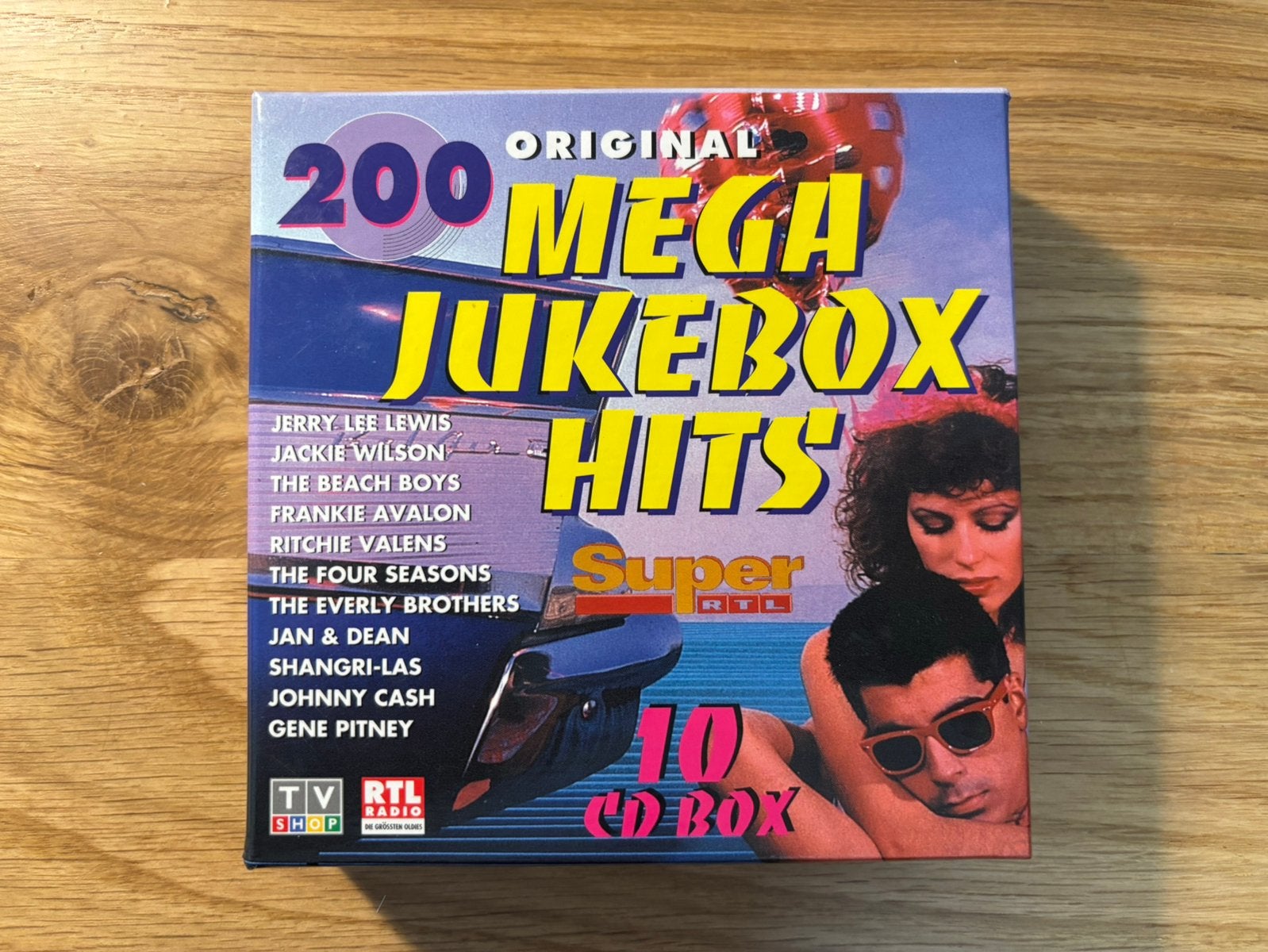 200 Mega Jukebox Hits (10CD!), Ophalen of Verzenden, Zo goed als nieuw, Overige genres