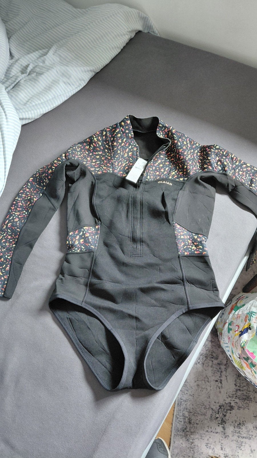 Dames zwempak met lange mouwen L/42, Kleding | Dames, Badmode en Zwemkleding, Nieuw, Badpak, Zwart, Ophalen of Verzenden