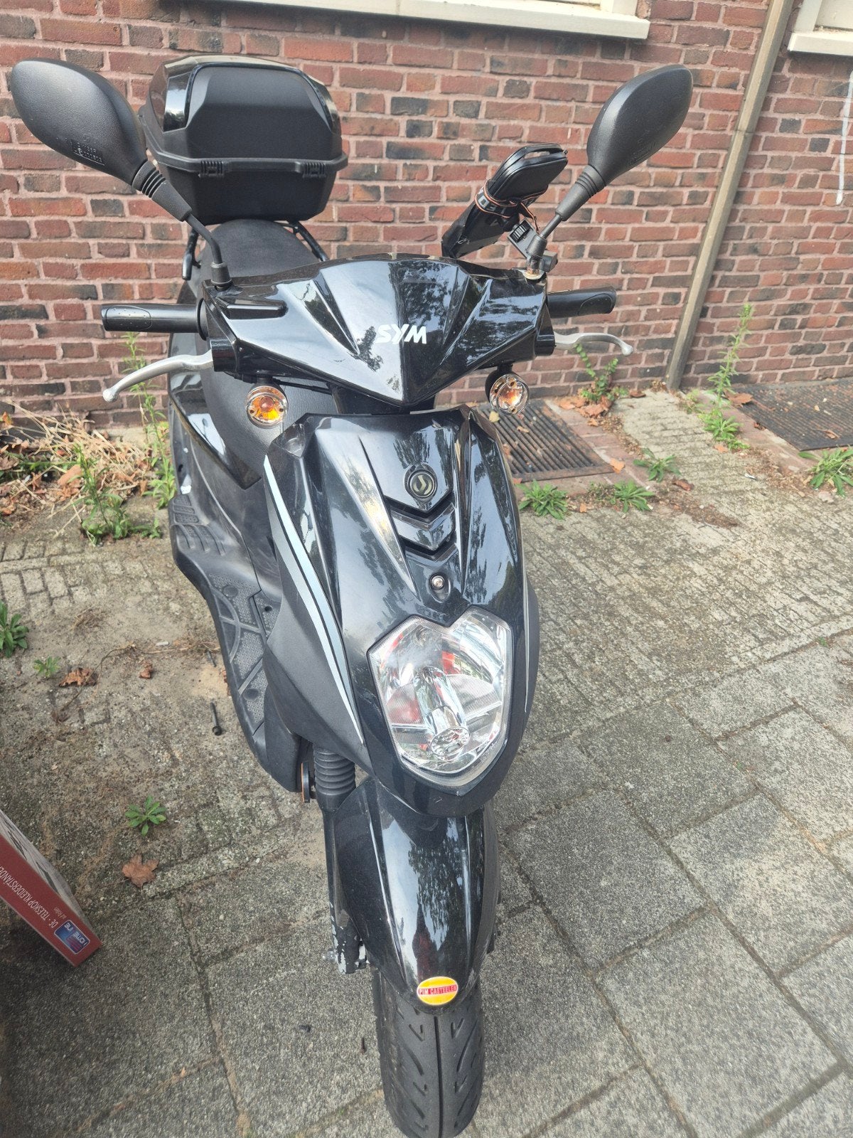 Sym Orbit 50 scooter - Zwart, inclusief topkoffer, Ophalen, Gebruikt, Maximaal 45 km/u, Benzine