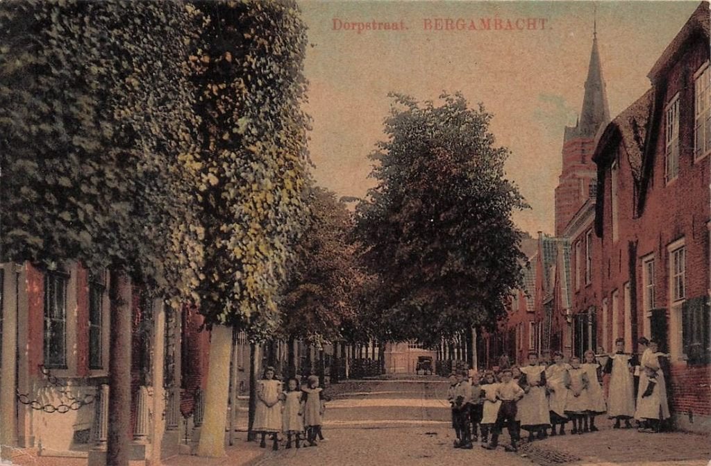 703-146-017 Dorpstraat Bergambacht Uitg J De Gruijter, Verzamelen, Verzenden, Voor 1920, Zuid-Holland