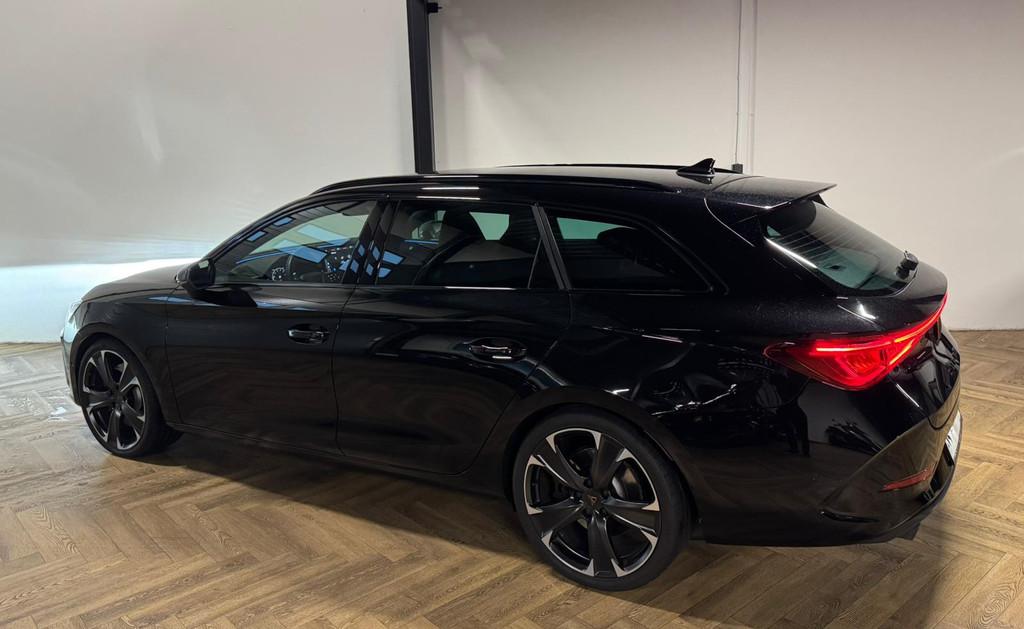 CUPRA Leon Sportstourer 2.0 TSI, Auto's, Cupra, Gebruikt, Zwart, Overige carrosserieën, Leon