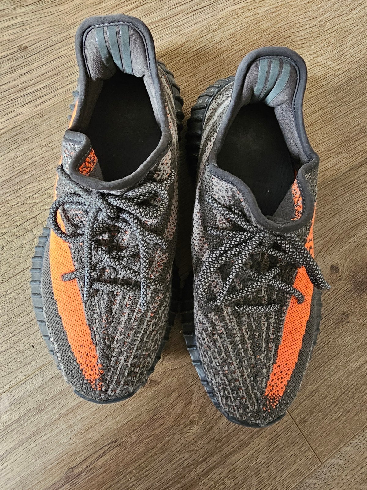 Adidas Yeezy Boost 350 V2 Beluga Reflective, Overige kleuren, Ophalen of Verzenden, Sneakers of Gympen, Adidas