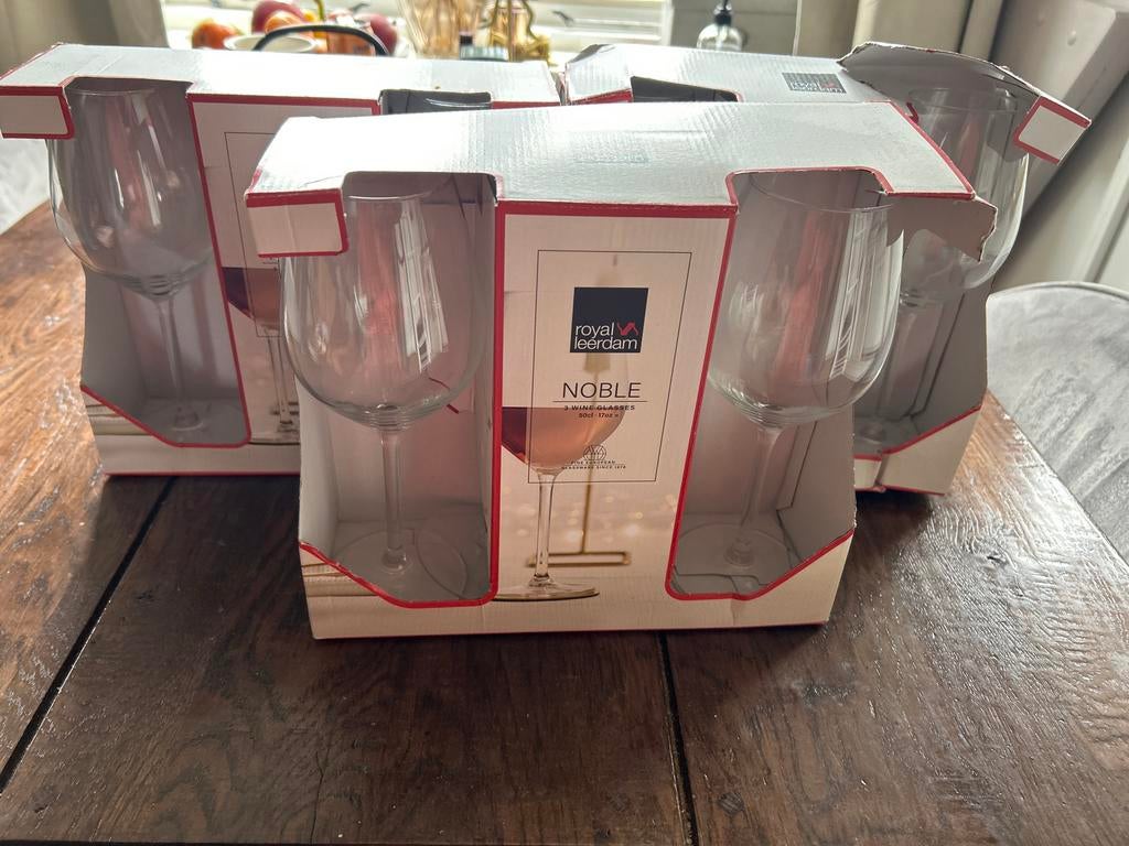 Royal Leerdam Noble wijnglazen, 9 stuks, Huis en Inrichting, Keuken | Servies, Glas of Glazen, Ophalen of Verzenden, Effen, Glas
