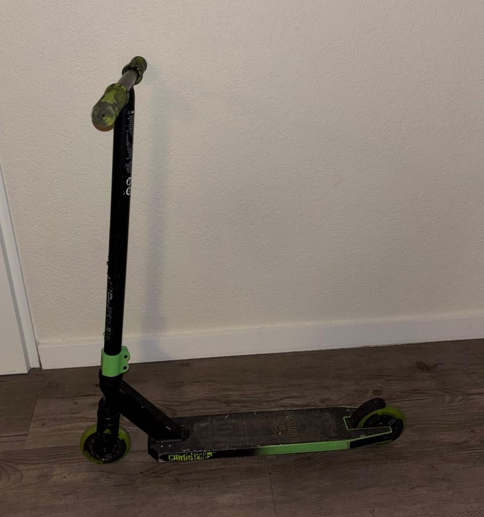 Stuntstep groen madd gear, Fietsen en Brommers, Steps, Ophalen, Gebruikt, Overige typen