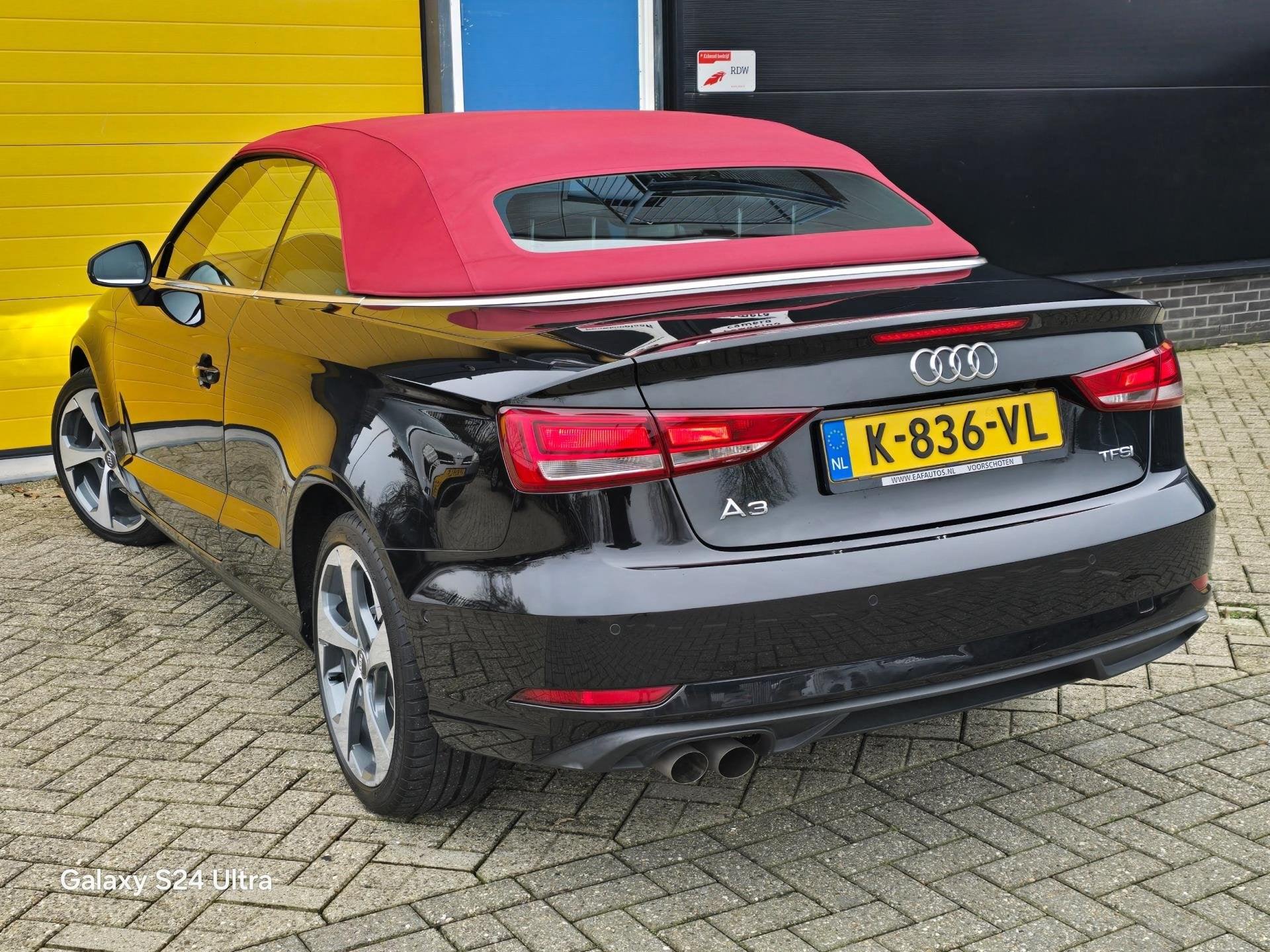 Audi A3 Cabriolet 35 TFSI CoD Advance Sport / AUT / Navi / E, Auto's, 730 kg, 4 cilinders, Zwart, Leder