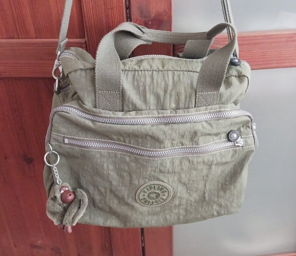 Kipling reistas legergroen, Sieraden, Tassen en Uiterlijk, Tassen | Reistassen en Weekendtassen, Gebruikt, Minder dan 40 cm, Groen