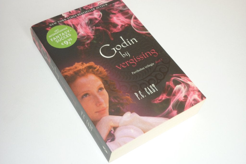 P.C. Cast: Godin bij Vergissing  (Partholon trilogie deel 1), Boeken, Ophalen of Verzenden, Gelezen