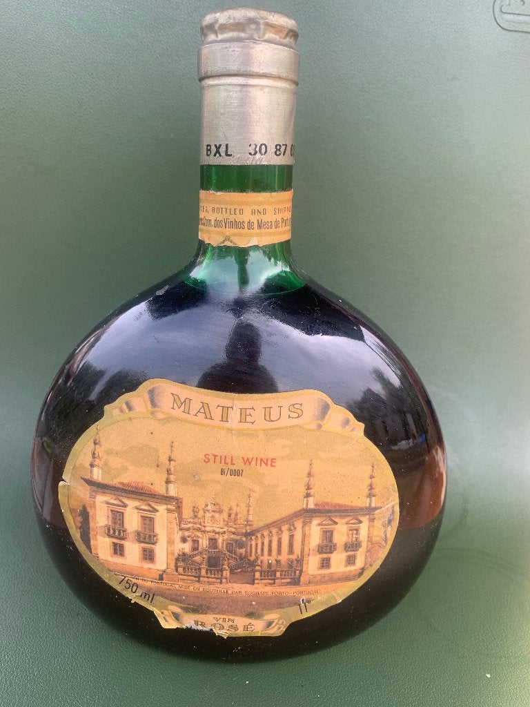 Vintage Mateus Rosé Wijn - Zeldzame Fles uit 1987, Gebruikt, Overige gebieden, Roséwijn, Ophalen of Verzenden