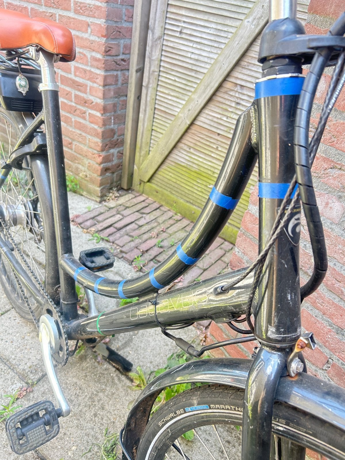 Batavus ebike with keys charger and old battery, Fietsen en Brommers, Fietsen | Oldtimers, Ophalen