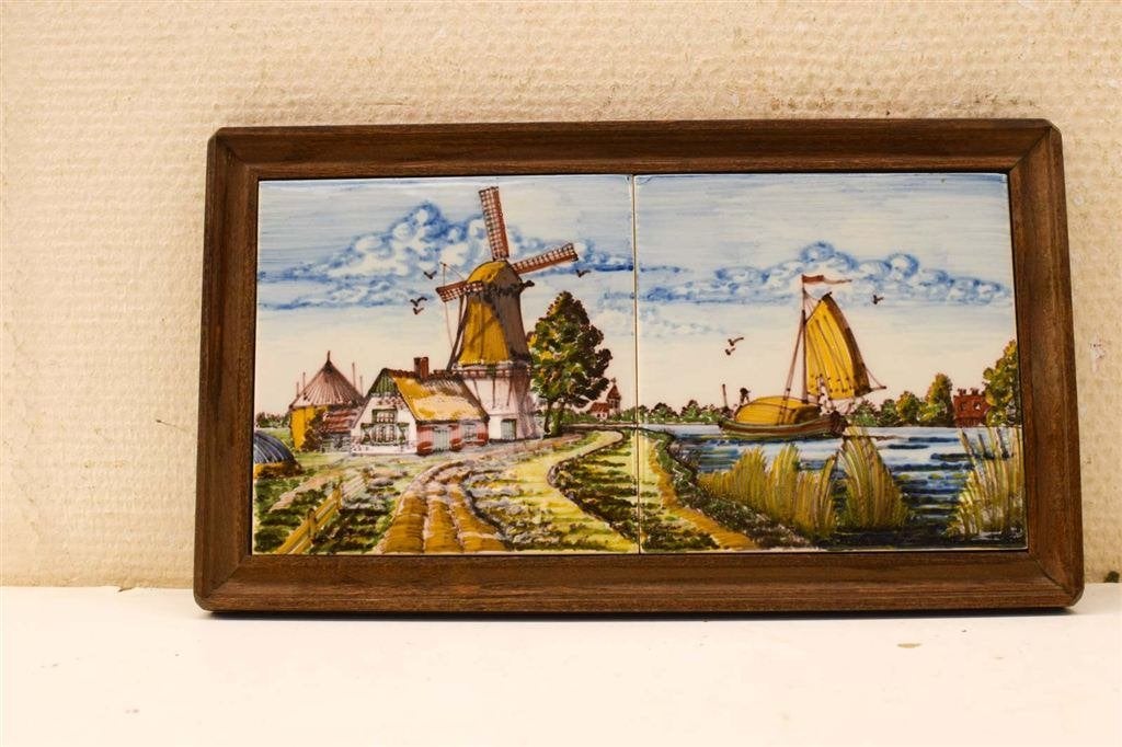 2 stuks Wandtegels in een houten lijstje 50442