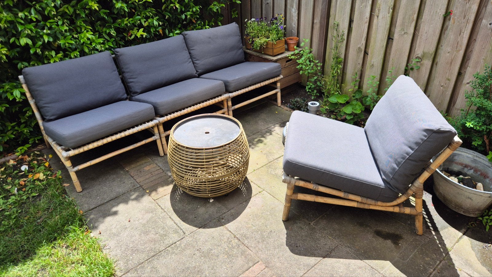 IKEA TVARÖ Loungeset met FRÖSÖN kussens (direct beschikbaar), Tuin en Terras, Ophalen, 4 zitplaatsen, Gebruikt, Rotan
